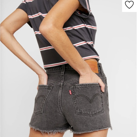Levi’s 501 shorts - Picture 5 of 6